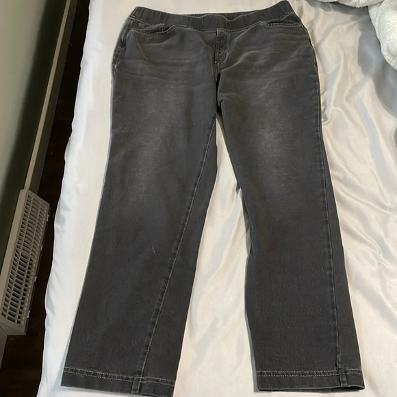 J Jill PureJill high rise black jeggings size medium petite - Picture 4 of 7